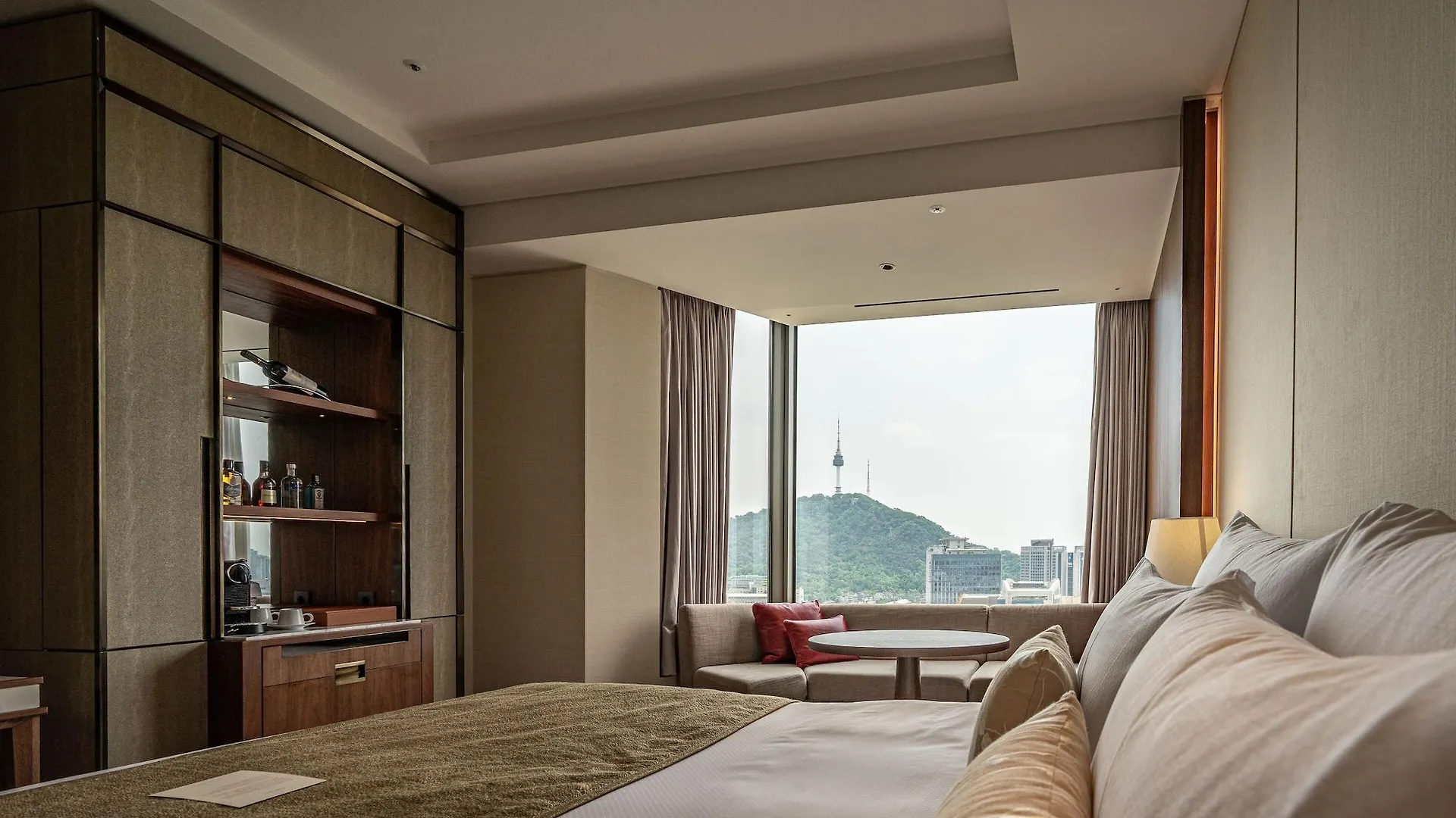 Lotte Hotel Seoul Executive Tower 5*,  Sydkorea