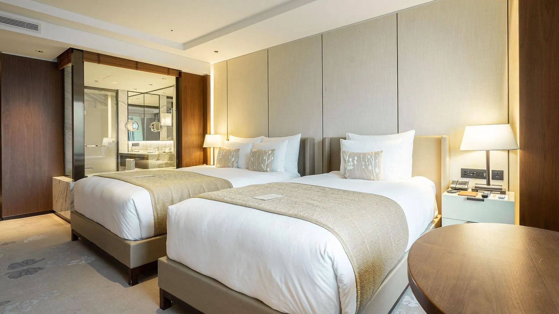 Lotte Hotel Seoul Executive Tower
